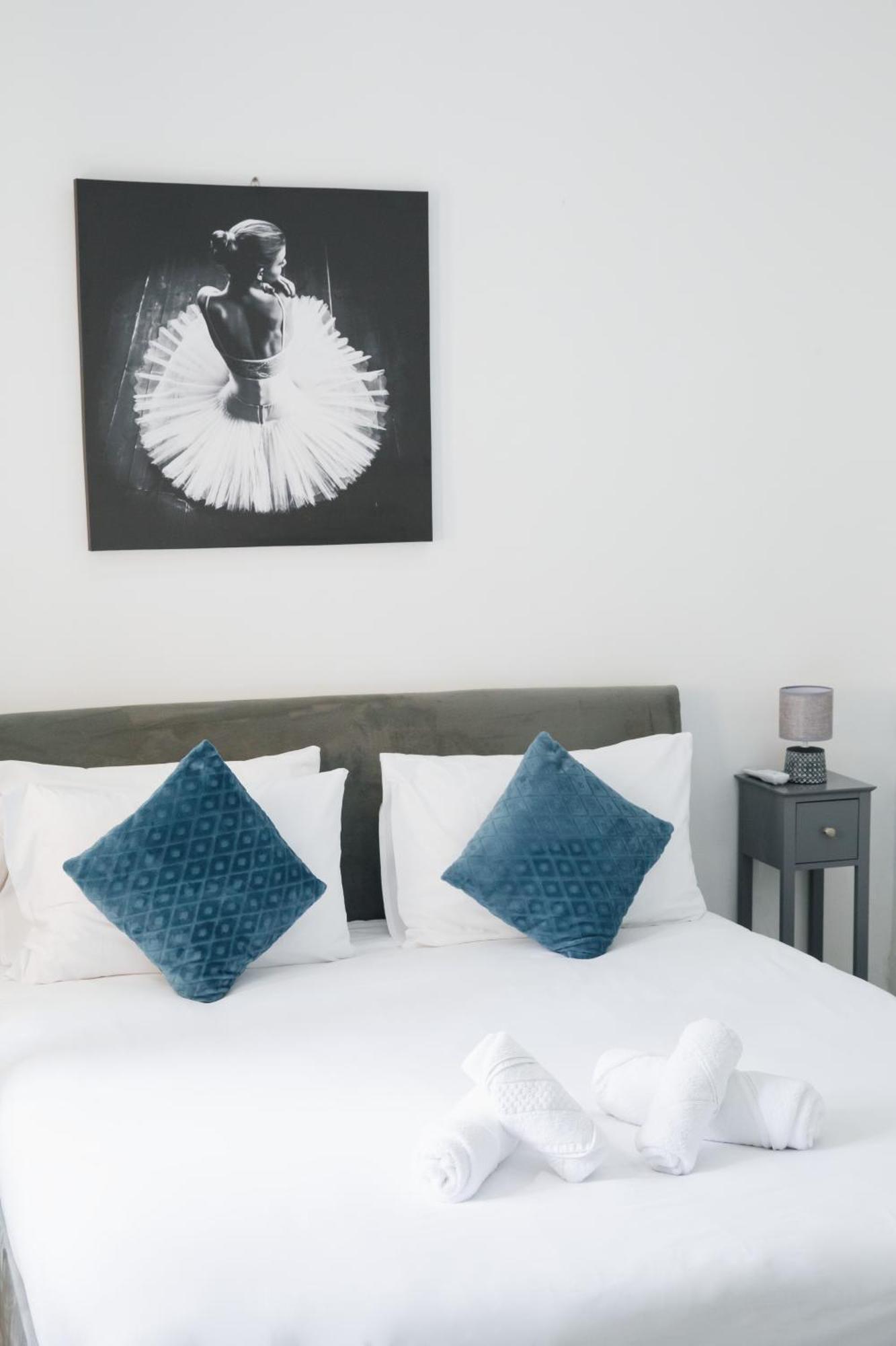 Valletta Waterfront 2 Beds Flat By Arcobnb Флориана Экстерьер фото