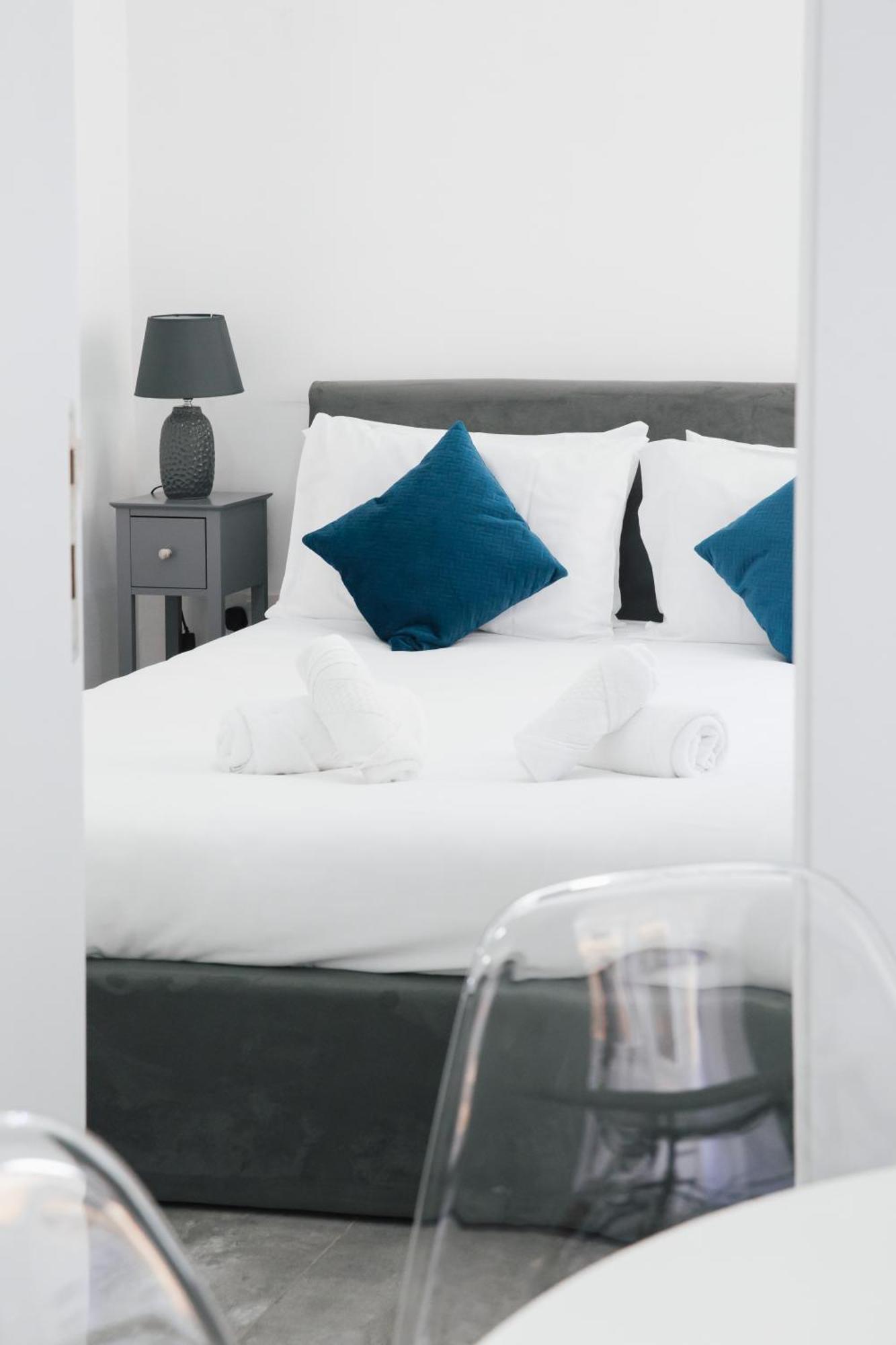 Valletta Waterfront 2 Beds Flat By Arcobnb Флориана Экстерьер фото